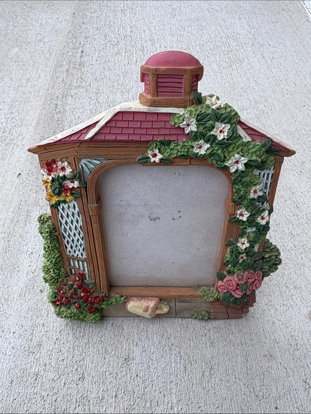 VTG Garden Window Frame picture frame